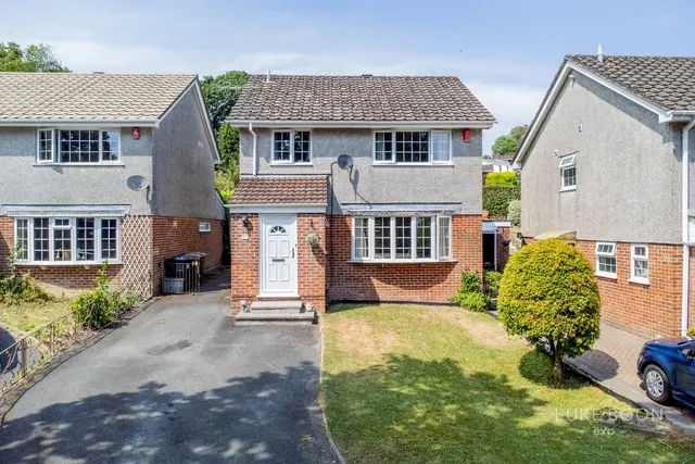 Wardlow Gardens, Crownhill, PL6, photo 1