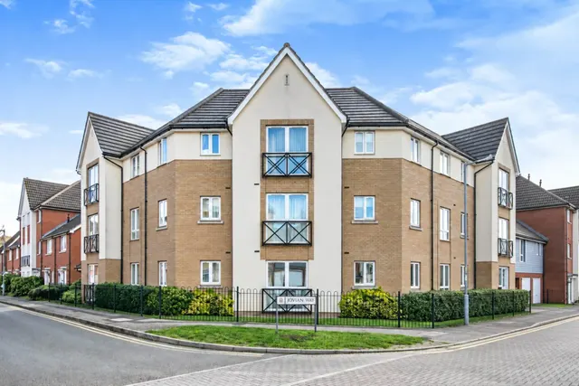 2 bedroom flat — Jovian Way, Ipswich, IP1 5AT