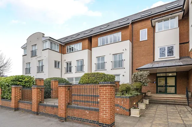 Church Street, Walton-On-Thames, KT12, photo 1