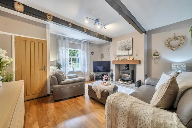 Mount Pleasant, Nangreaves, BL9, photo 3