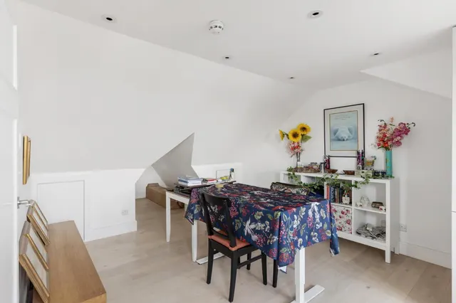 Cavendish Road, Clapham, SW12, photo 3