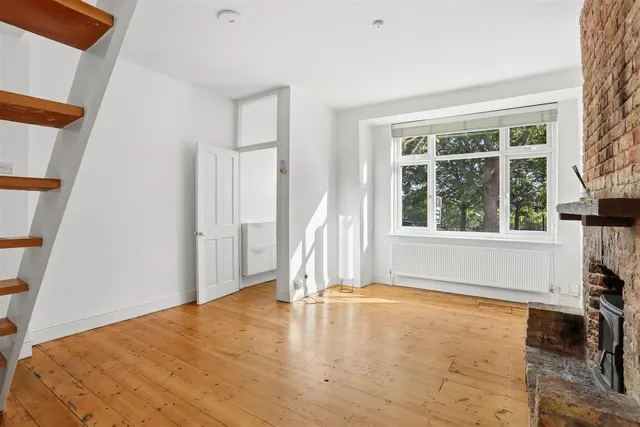 Benhill Road, Sutton, SM1, photo 2