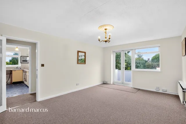 Tring Avenue, London, W5, photo 2