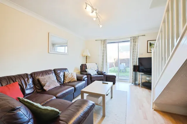 Photo 3 — Morris Court, Yaxley, Peterborough