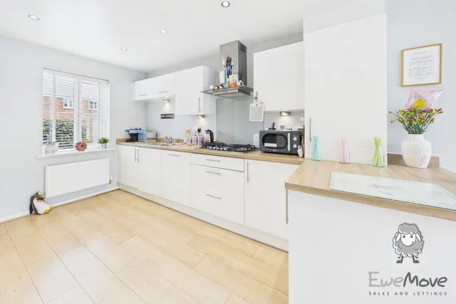 Stephenson Grove, Rainhill, L35, photo 3