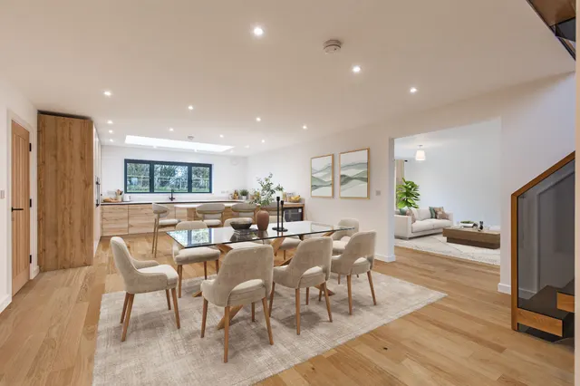 A Rural Five Bedroom Detached Home in, photo 3