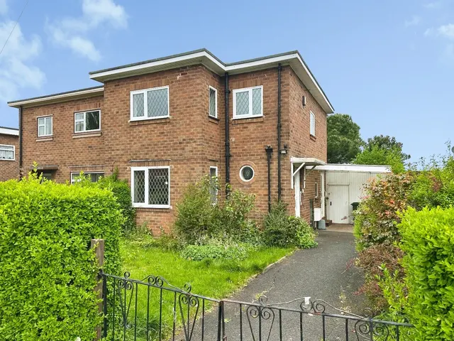 Turreff Avenue, Turreff Avenue, Donnington TF2 8HG, photo 1