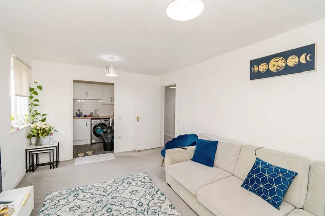 Shirley Road, Southampton, SO15, photo 3