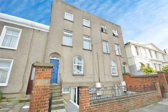 Dover Road, Northfleet, Kent, DA11, photo 1