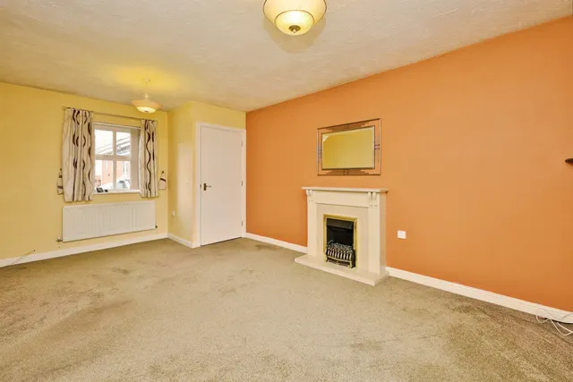 Ermine Street, Yeovil, BA21, photo 1