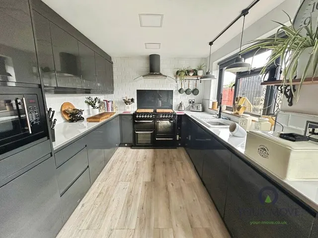 Photo 2 — Browning Road, Swadlincote, Derbyshire, DE11