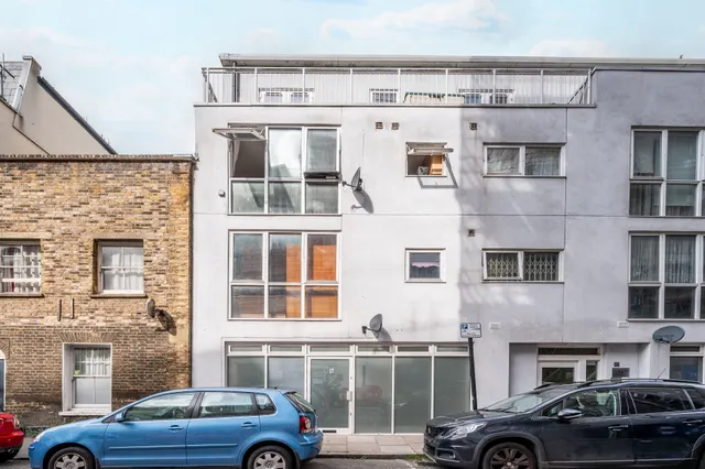 Unit 5, 3 Palmers Road, London, photo 1