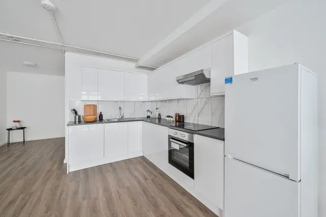 Photo 3 — Unit 5, 3 Palmers Road, London
