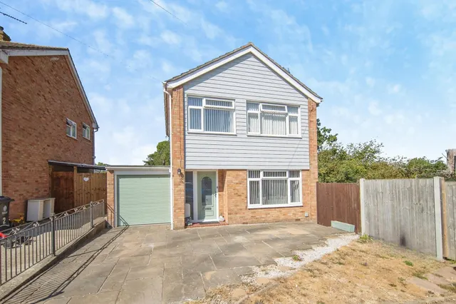 Shrubland Court, Clacton-On-Sea, photo 1