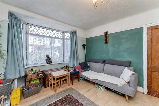 Bray Road, Chester, CH4, photo 3