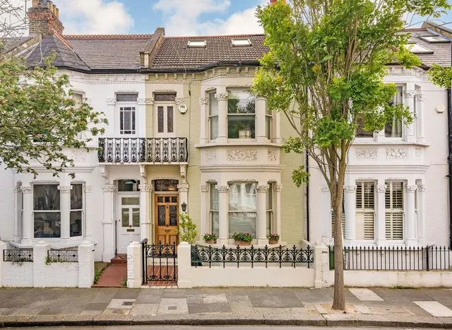 Winchendon Road, Fulham, SW6, photo 1