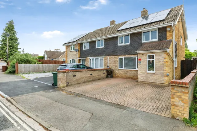 Prescott Avenue, Banbury, OX16, photo 1