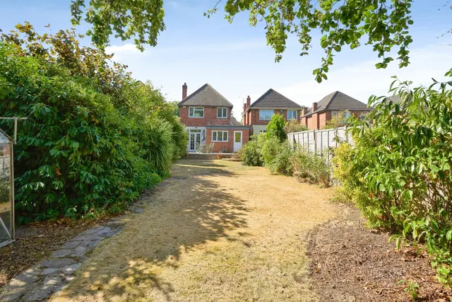 Photo 2 — Delves Crescent, Walsall, West Midlands, WS5