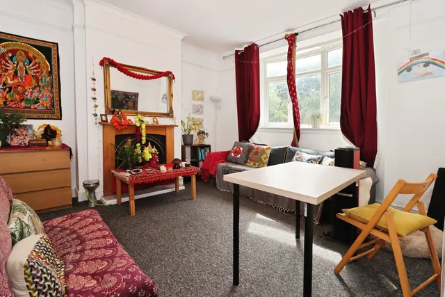 Photo 3 — Railway Terrace, Bristol, BS16