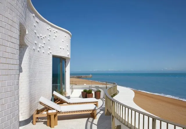 Penthouses Shoreline Folkestone CT20, photo 1