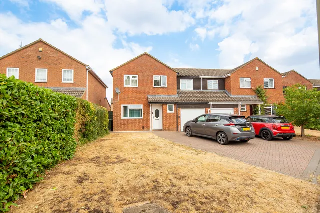Windmill Avenue, Bicester, photo 1