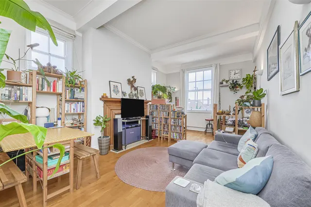 Upper Richmond Road West, East Sheen, SW14, photo 1