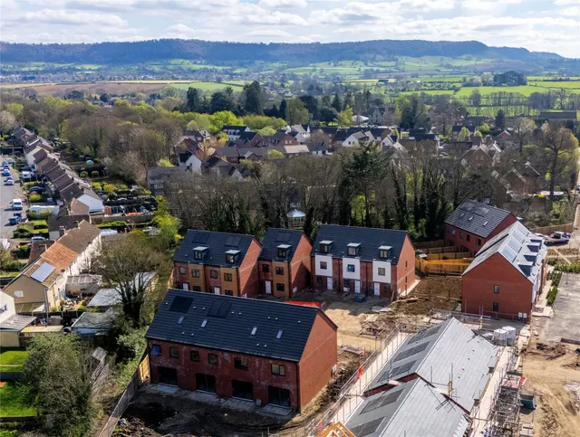 We Pay Your Mortgage!, Gloucestershire, Stonehouse Court, GL10 3RB, photo 1