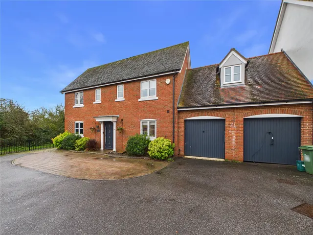Stainer Close, Witham, CM8, photo 1