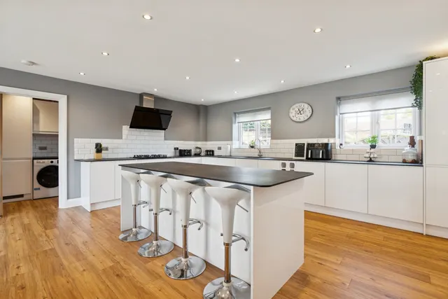 Bedford Road, Holwell, SG5, photo 2