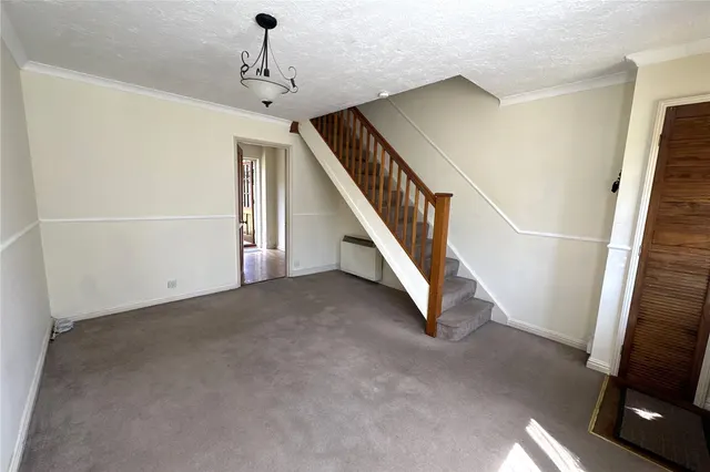 Photo 3 — Kingfisher Close, Farnborough, Hampshire, GU14 9QX
