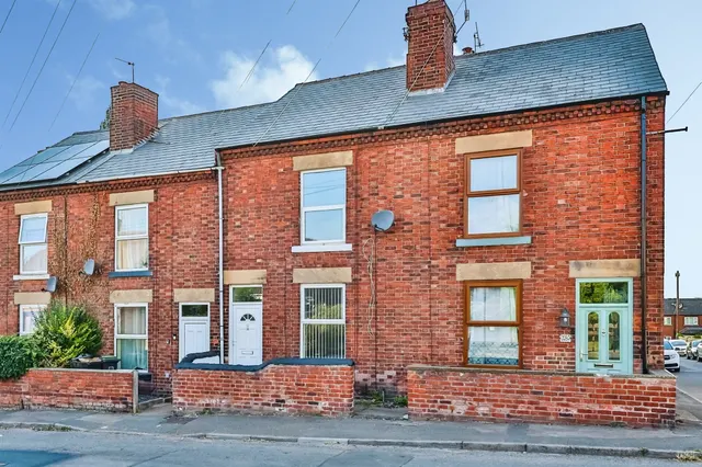 Main Street, Eastwood, NG16, photo 1