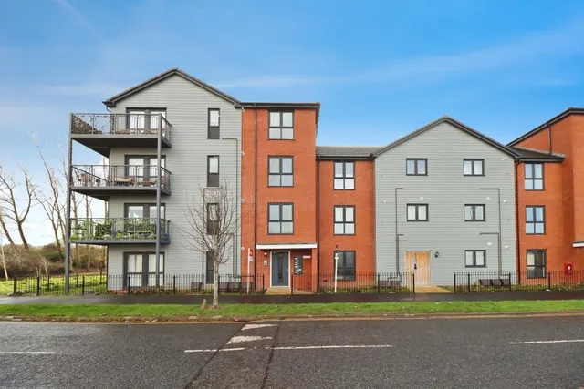 Elderflower Drive, Lyde Green, Bristol, BS16, photo 1