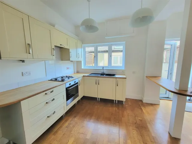 Brougham Square, Shrewsbury, SY3, photo 2