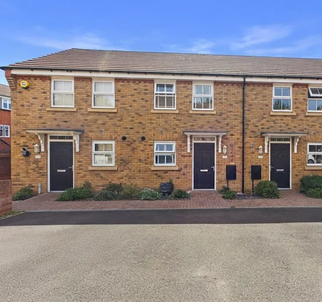 Dewsbury Crescent, Stafford, ST18, photo 1