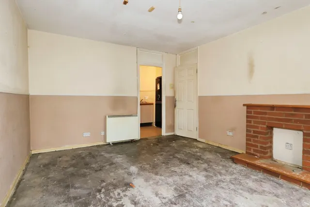 St. Cecilia Close, Kidderminster, DY10, photo 3