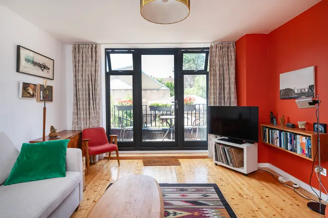 38 Tower Court, 1a Canonbury Street, London, photo 1