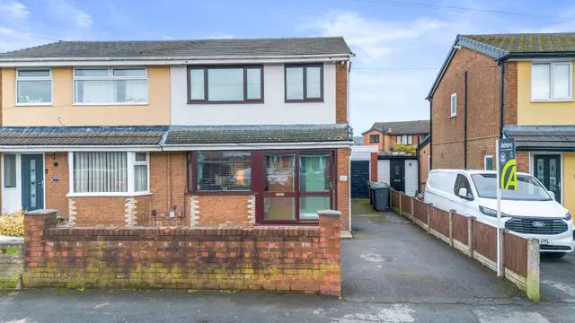 Greenbank, Abram, Wigan, WN2 5XU, photo 1