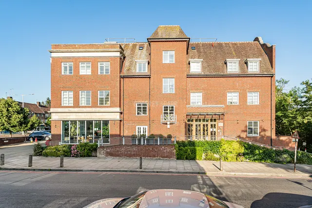 Kingsley Way, Hampstead Garden Suburb, N2, photo 1