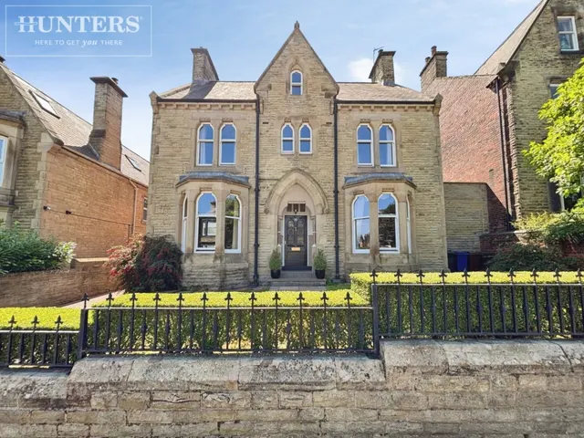 Victoria Road, Barnsley, photo 1