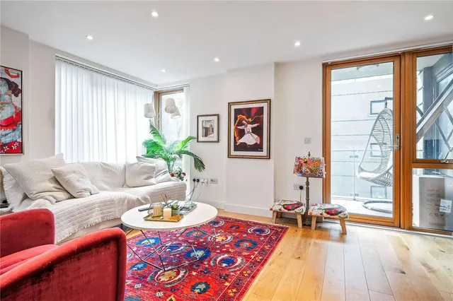 Hornsey Lane, Highgate, N6, photo 2