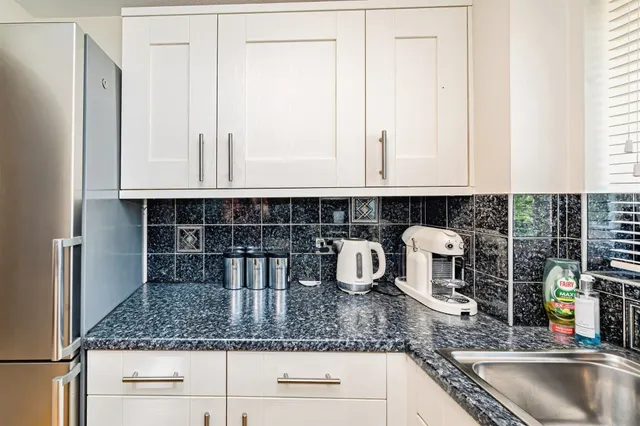 Walpole Road, Slough, SL1, photo 3