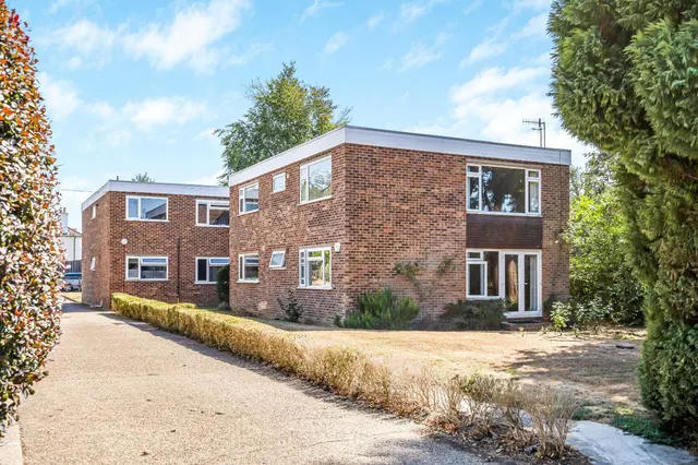 Alma Road, Reigate, Surrey, RH2 0EN, photo 1
