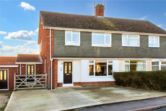Kennedy Avenue, Halesworth, Suffolk, IP19, photo 1