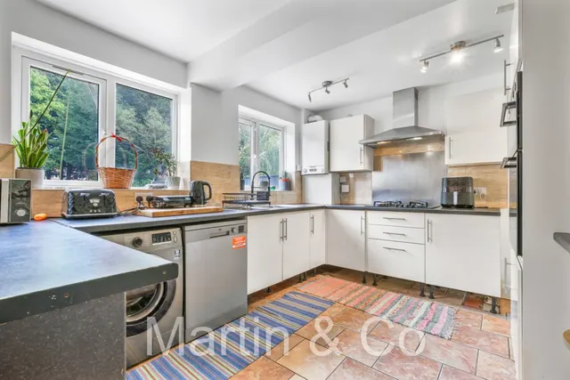 Byron Road, Selsdon, Surrey, photo 1