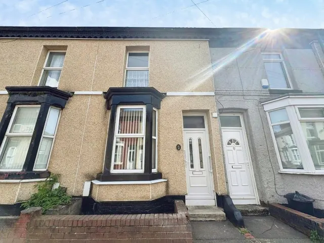Pope Street, Bootle, photo 1