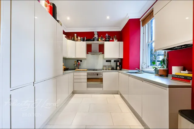 Rushcroft Road, London, photo 3