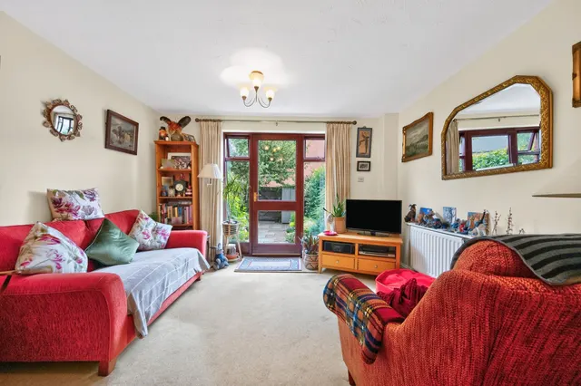 Photo 2 — Heritage Mews, New Street, Stratford upon Avon CV37 6BX