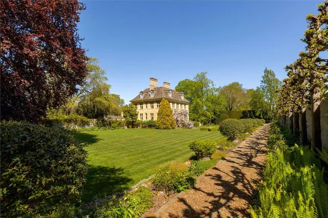 Photo 2 — South Luffenham Hall, Hall Lane, South Luffenham, Oakham, LE15 8NW