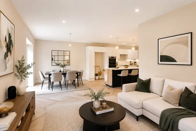 Photo 3 — The Ridgway, Romiley, Stockport, Greater Manchester, SK6