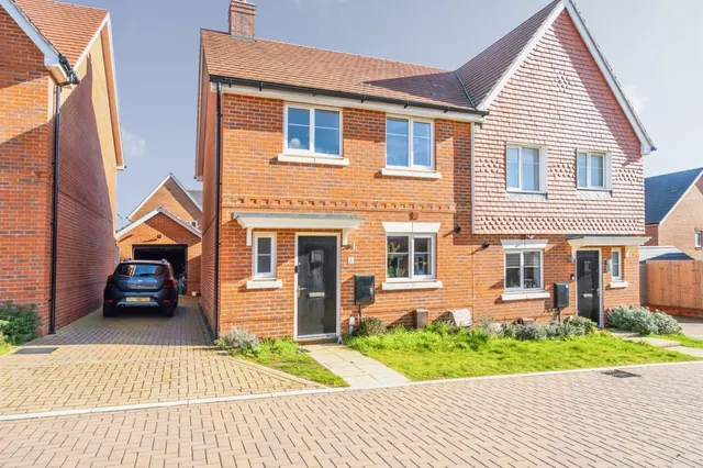 The Rew, West Broyle, Chichester, photo 1